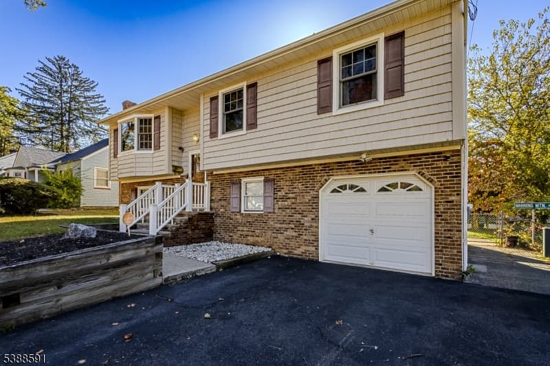 1454 S End Pkwy, Plainfield City, Union photo 3