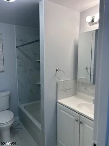 13 Carolyn Terrace, Roselle Boro, Union photo 2