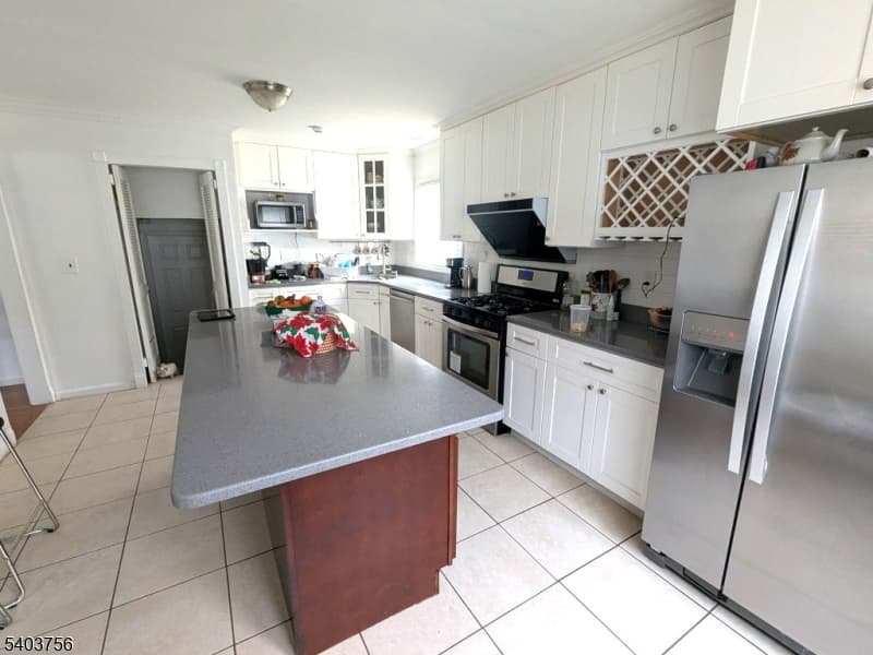 726 W Milton Ave, Rahway City, Union photo 11