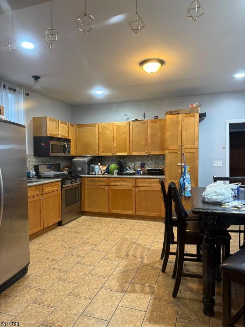 608 Adams Ave, Elizabeth City, Union photo 2