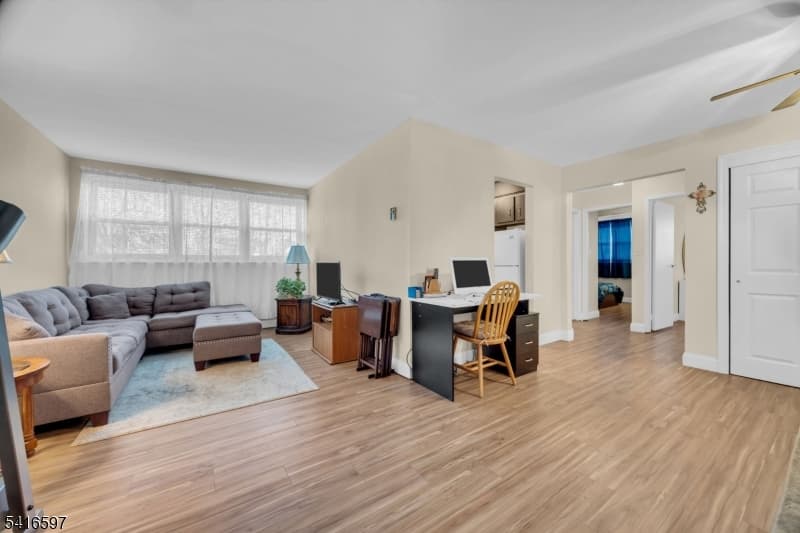 100 Luttgen Pl, Linden City, Union photo 2