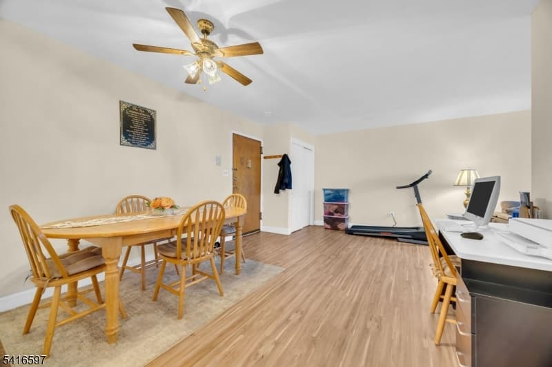 100 Luttgen Pl, Linden City, Union photo 5