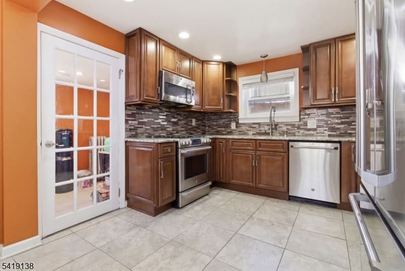 272 Oswald Pl, Union Twp. photo 7