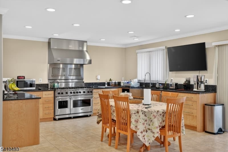 1109 Overlook Ter, Union Twp., Union photo 12