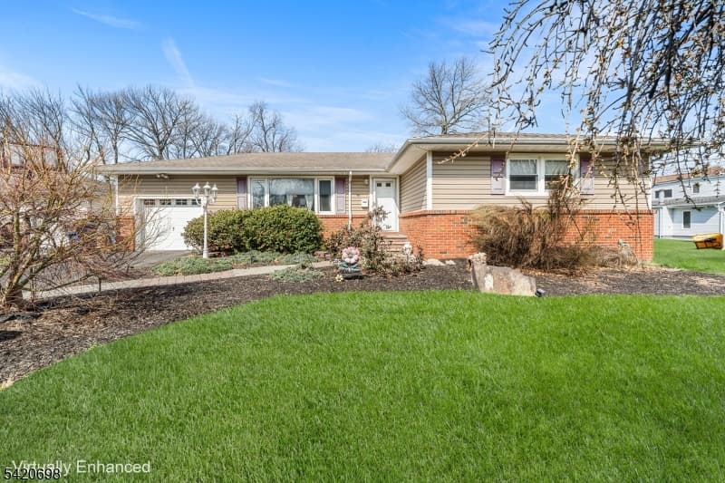 556 Valley Rd, Clark Twp., Union
