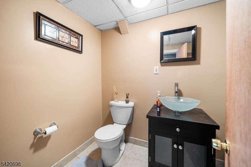 556 Valley Rd, Clark Twp., Union photo 24
