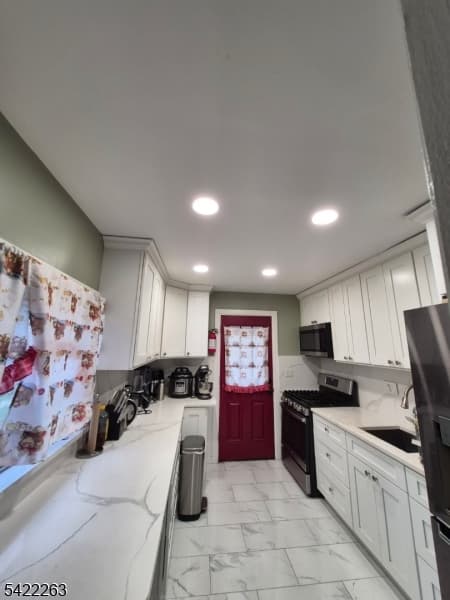 66 Independence Dr, Roselle Boro, Union photo 11