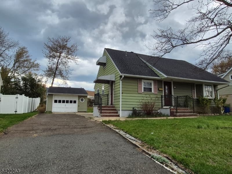 66 Independence Dr, Roselle Boro, Union photo 2