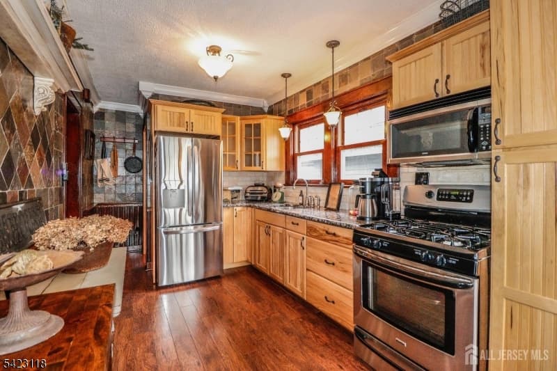 544 W Meadow Ave, Rahway City, Union photo 15