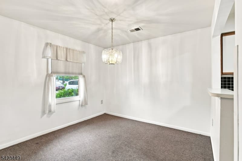100 W Grand St, Elizabeth City, Union photo 10