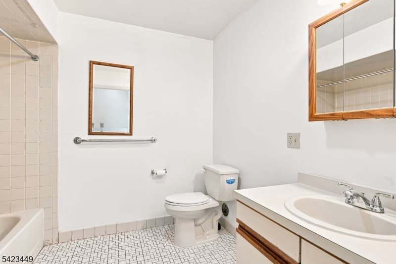 100 W Grand St, Elizabeth City, Union photo 19