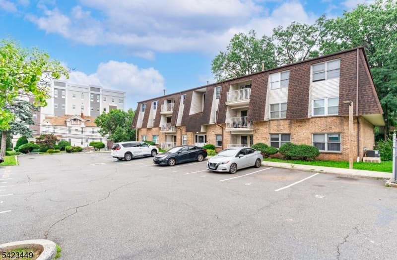 100 W Grand St, Elizabeth City, Union photo 4
