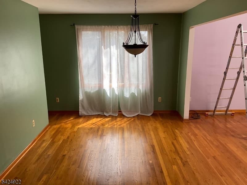 910 Orchard Ter, Linden City, Union photo 3