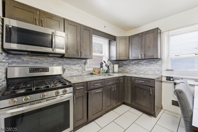 721 E Curtis St, Linden City, Union photo 5