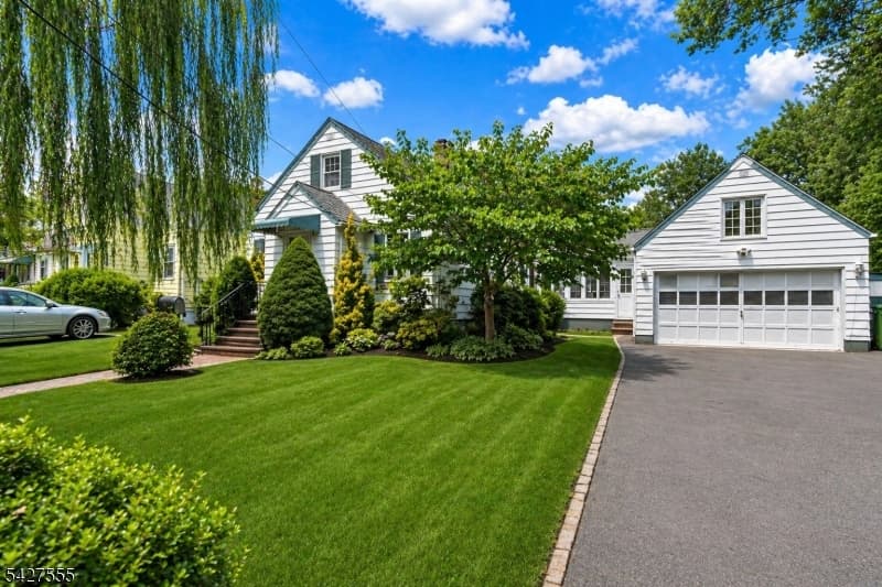 717 Galvin Ave, Roselle Boro, Union photo 2