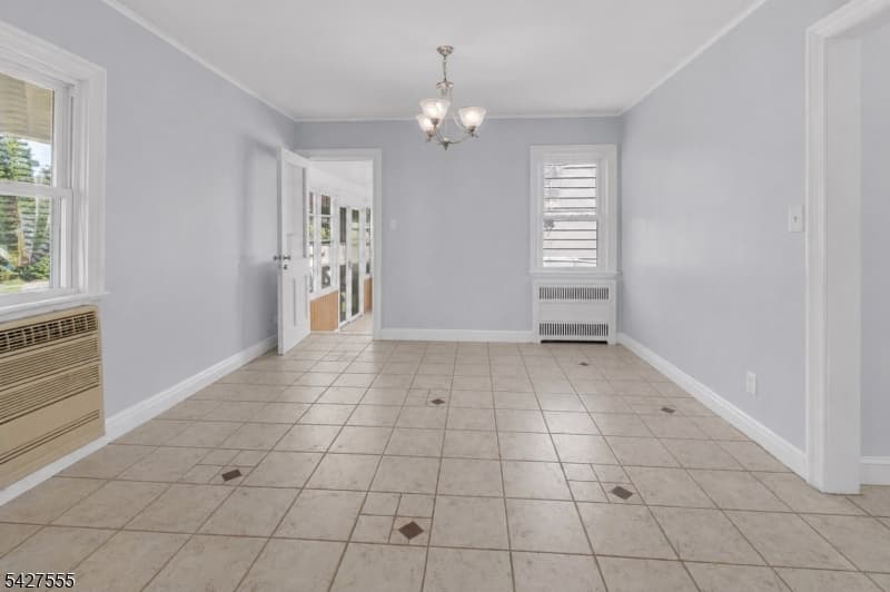 717 Galvin Ave, Roselle Boro, Union photo 6
