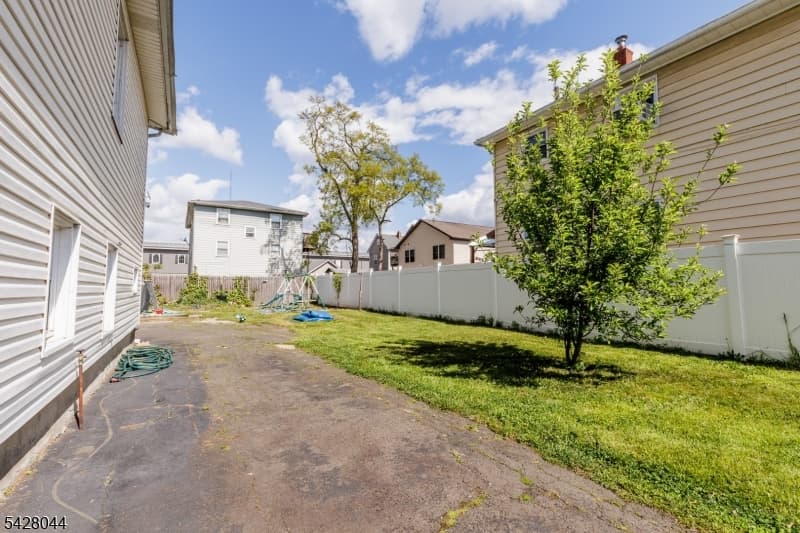 627 Van Buren Ave, Linden City, Union photo 4