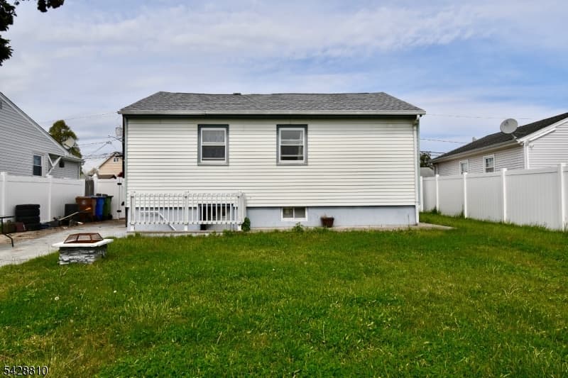 831 Smith St, Linden City, Union photo 3