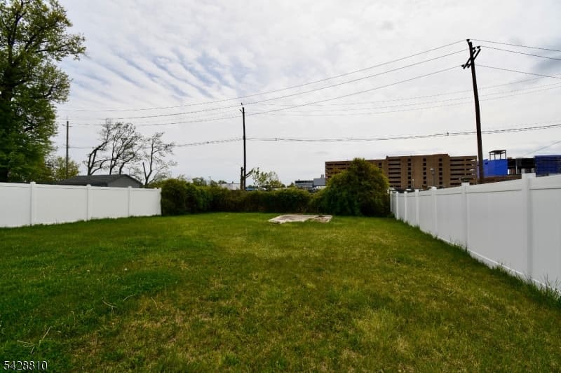 831 Smith St, Linden City, Union photo 5