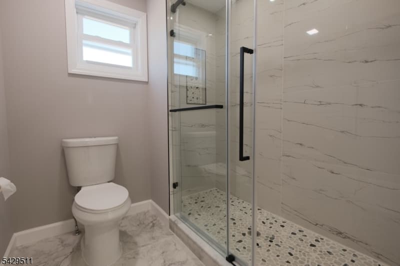 2815 N Wood Ave, Linden City, Union photo 10