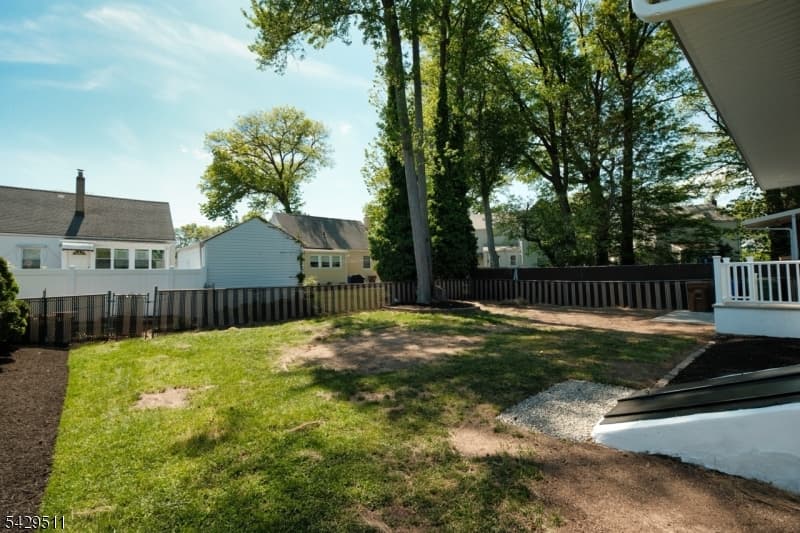 2815 N Wood Ave, Linden City, Union photo 12