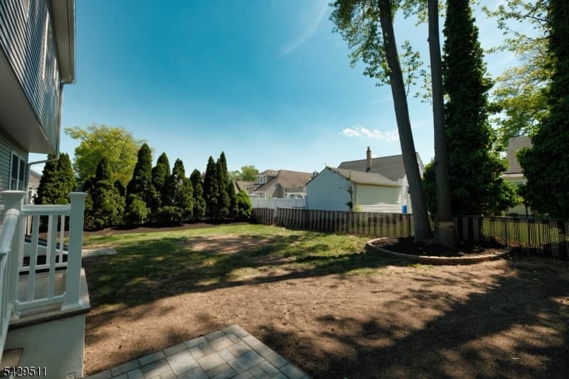 2815 N Wood Ave, Linden City, Union photo 14