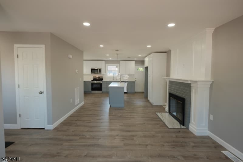 2815 N Wood Ave, Linden City, Union photo 15