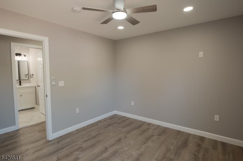 2815 N Wood Ave, Linden City, Union photo 26