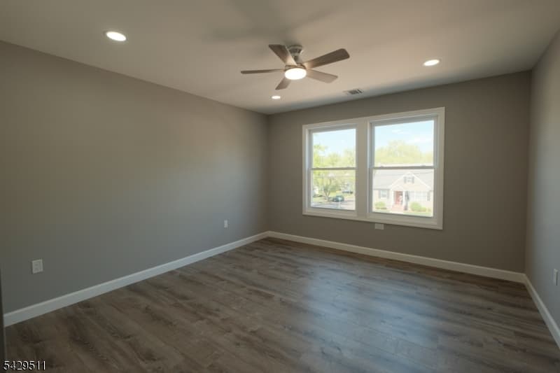 2815 N Wood Ave, Linden City, Union photo 27