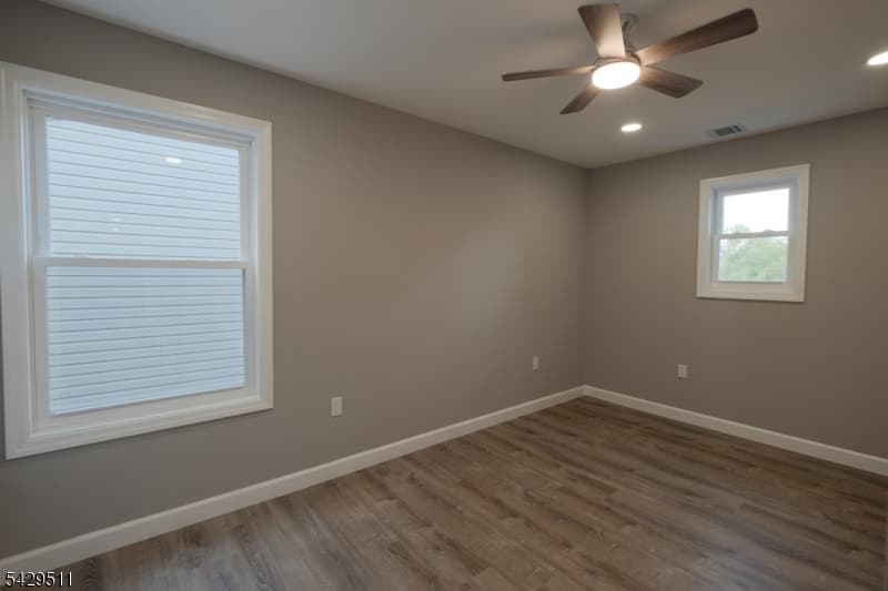 2815 N Wood Ave, Linden City, Union photo 29