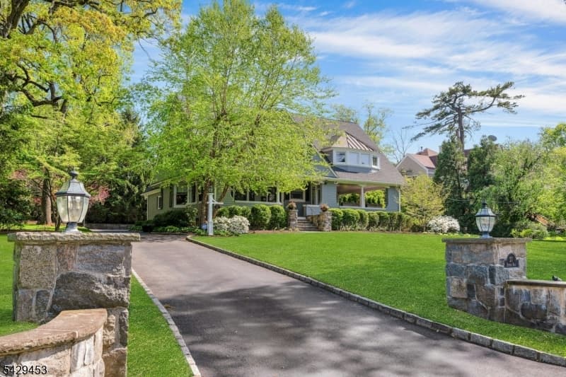27 Bedford Rd, Summit City, Union