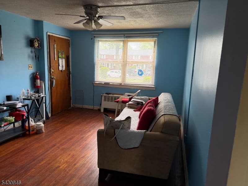 16A Carolyn Ter, Roselle Boro, Union photo 3