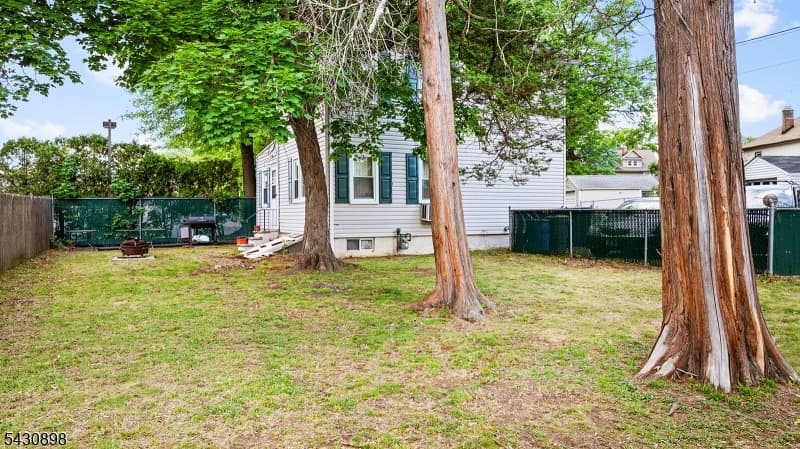 632 Millers Ln, Rahway City photo 6