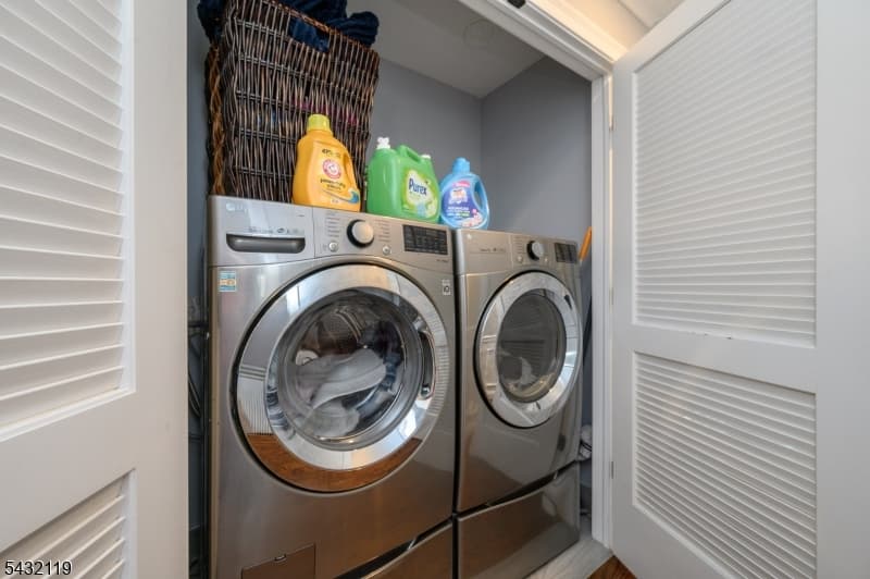 1019 Bishop Evans Way, Linden City, Union photo 20