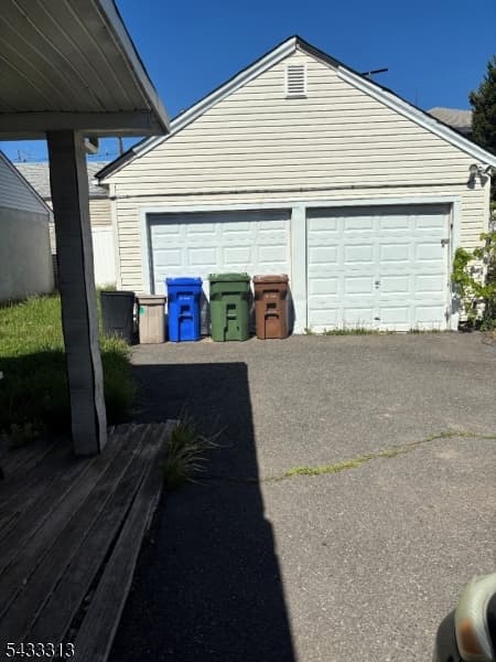 927 Meacham Ave, Linden City, Union photo 3