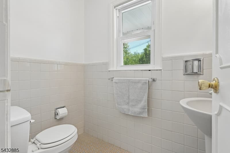 215 Exeter Way, Hillside Twp., Union photo 23