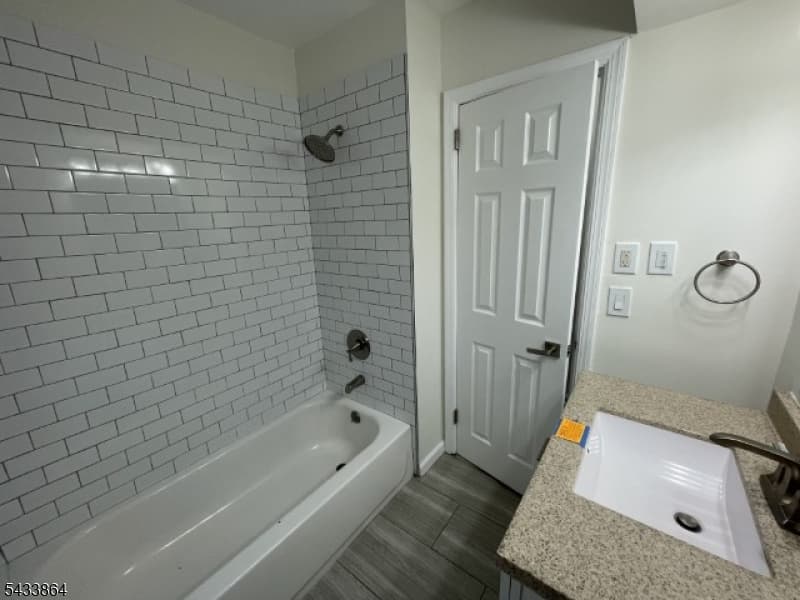 1584 Walker Ave, Union Twp., Union photo 13