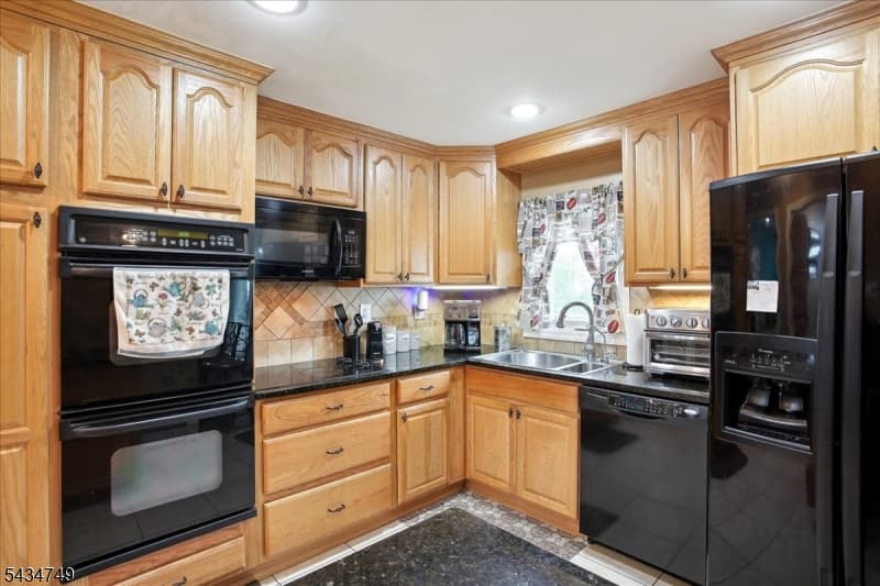 2827 Kathleen Ter, Union Twp., Union photo 12