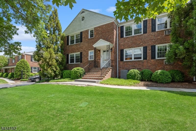 68-86 New England Ave, Summit City, Union photo 17