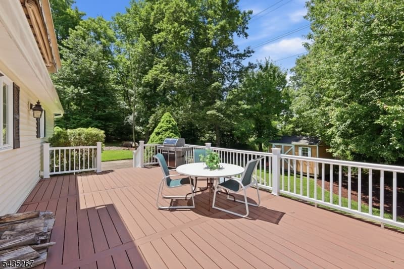 20 Coachman Ct, Berkeley Heights Twp., Union photo 26
