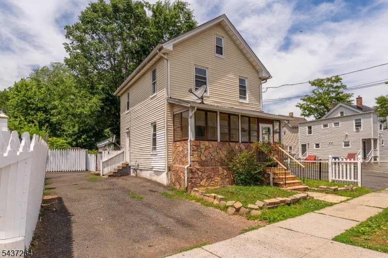 835 E 2nd St, Plainfield City, Union photo 2