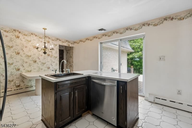 1080 Prospect Ave, Mountainside Boro, Union photo 8