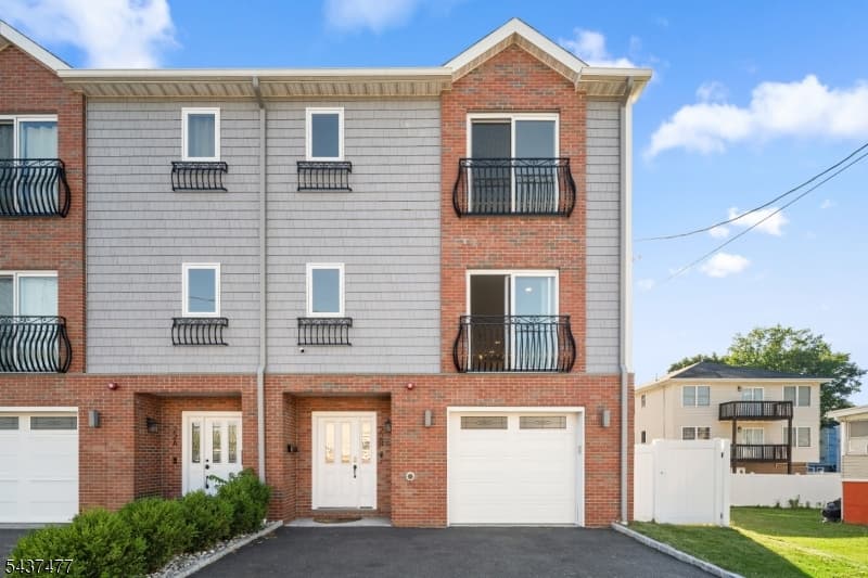22B Arcadia Pl, Union Twp., Union