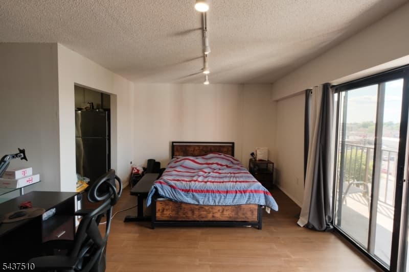 10 N Wood Ave, Linden City, Union photo 10