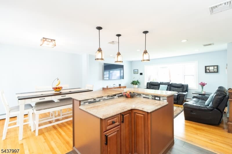 411 Lum Ave, Union Twp., Union photo 12