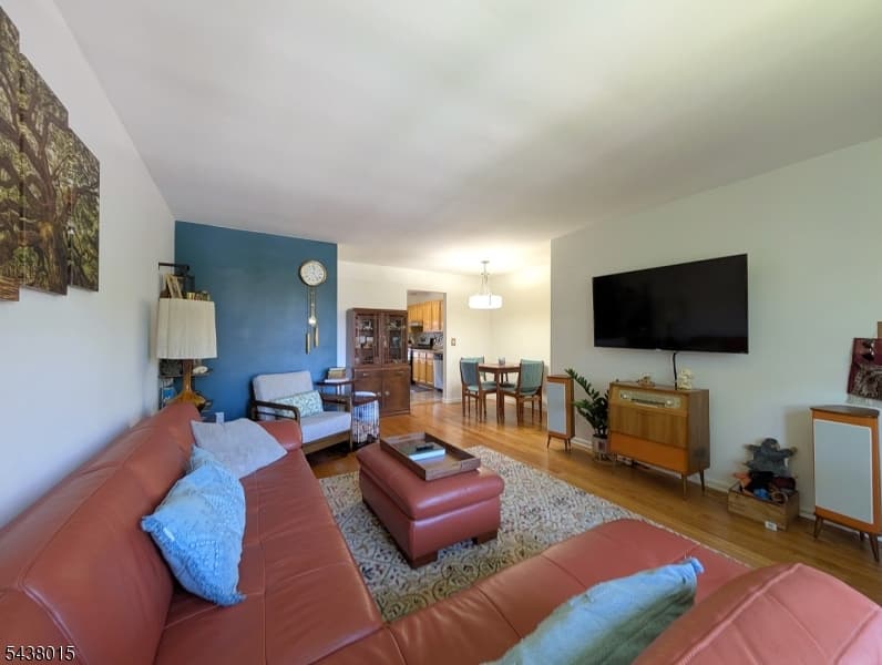 9 West Ct, Westfield Town, Union photo 5