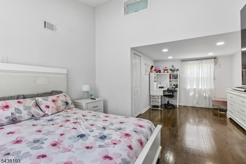 277 Orchard St, Rahway City, Union photo 15