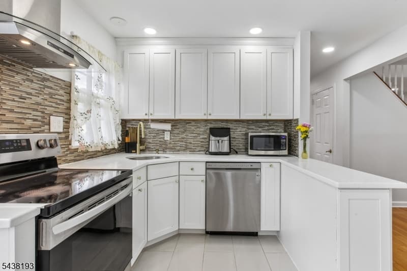 277 Orchard St, Rahway City, Union photo 6