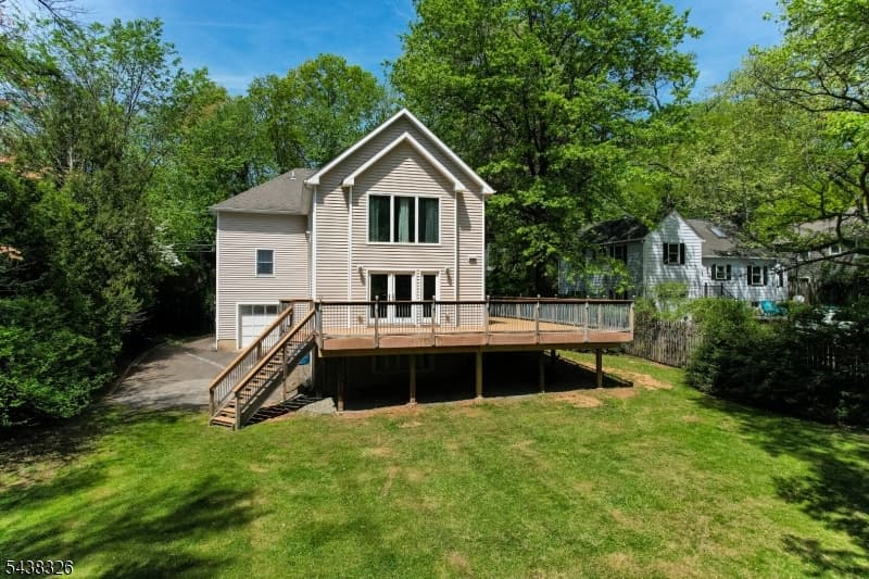 820 E Broad St, Westfield Town, Union photo 16