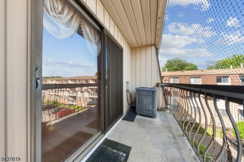 1190 W St Georges Ave, Linden City, Union photo 17